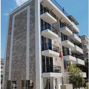 Romeo Beach Hotel