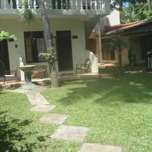 Готель Sea Breeze Guesthouse — Унаватуна, Шрі Ланка