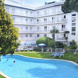 GHT Balmes Aparthotel & Splash