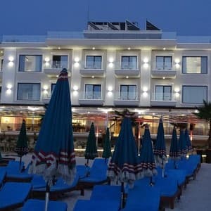 Готель King Hotel — Ксаміл, Албанія