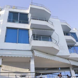 Готель Titania Hotel — Саранда, Албанія