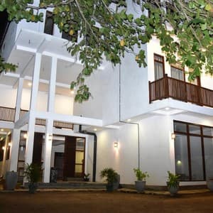 Готель Green Almond Hotel — Талпа, Шрі Ланка