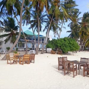 Dhonfulhafi Beach View & Spa