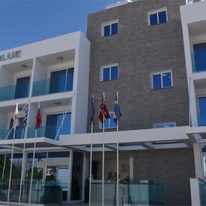 Sunny Blue Hotel