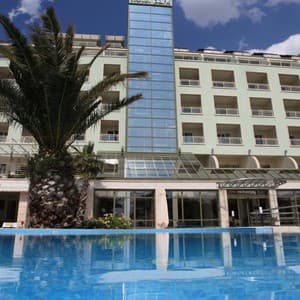 Готель Park Hotel — Макарська, Хорватія