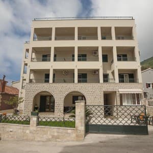 Medin Guest House