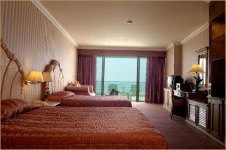 Adriatic Palace Hotel Prathumnak