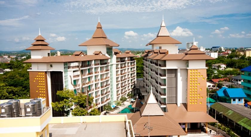 Crystal Palace Pattaya Bang Lamung