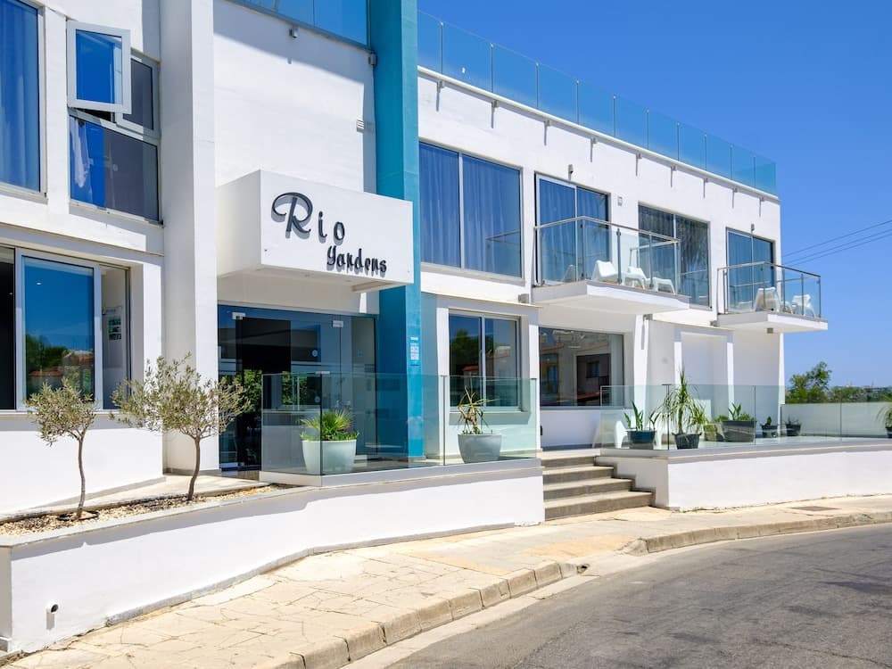 Rio Gardens Apartments