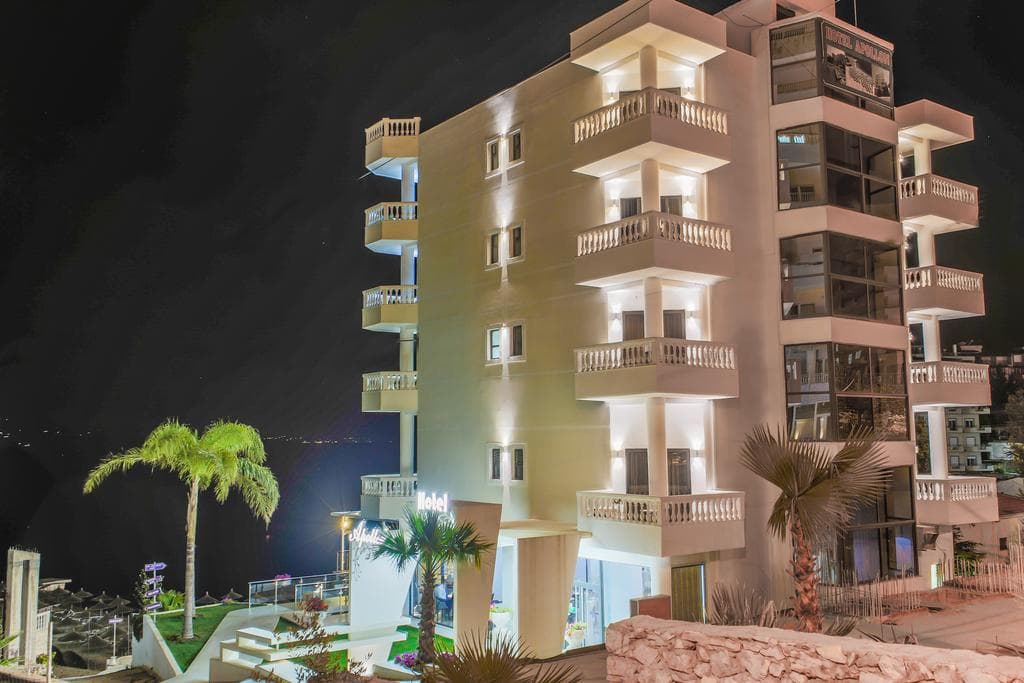 Apollon Hotel