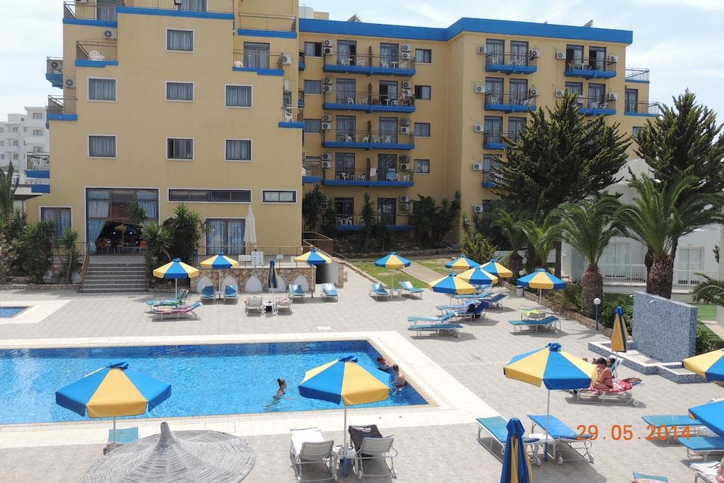 Mandali Hotel