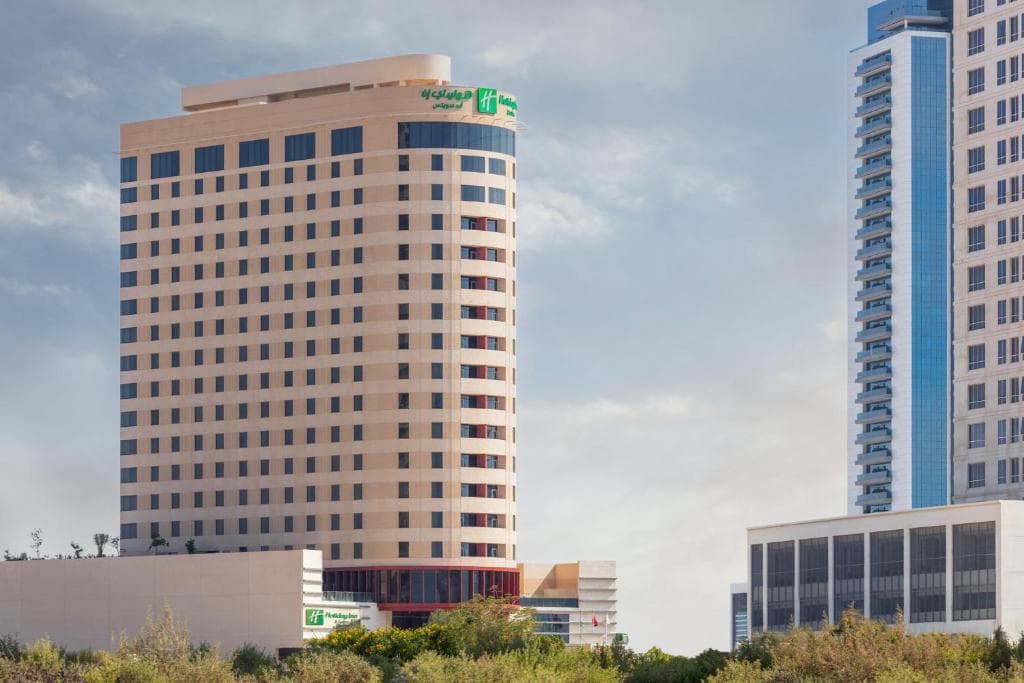 Holiday Inn & Suites Dubai Science Park an IHG Hotel
