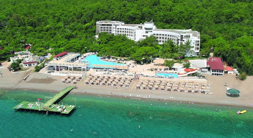 Perre La Mer Resort & Spa