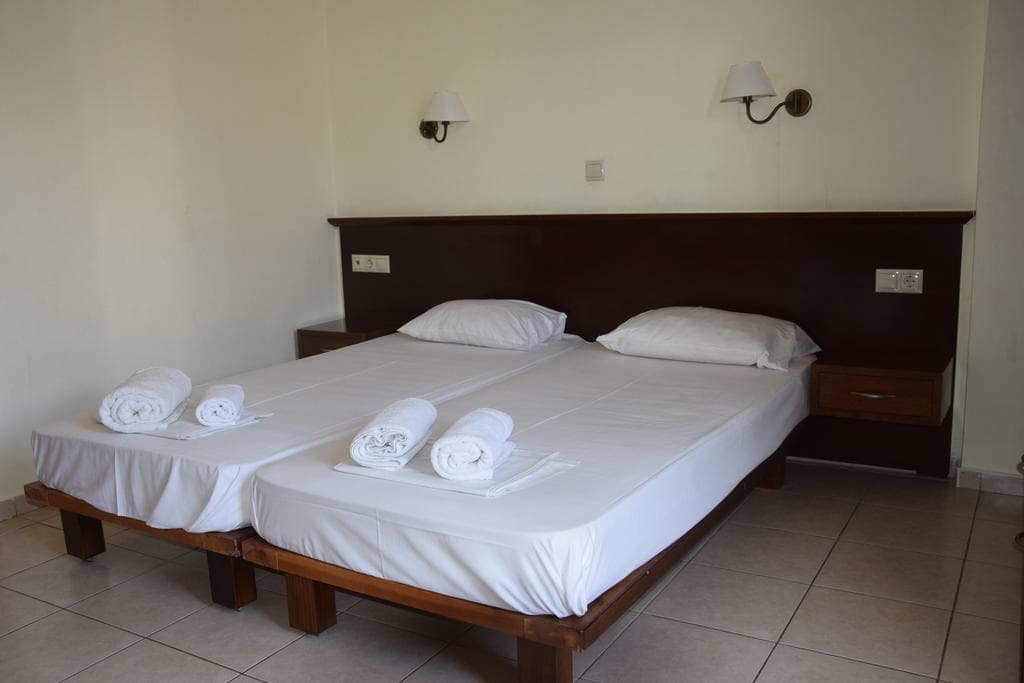 Vagelis Apartments