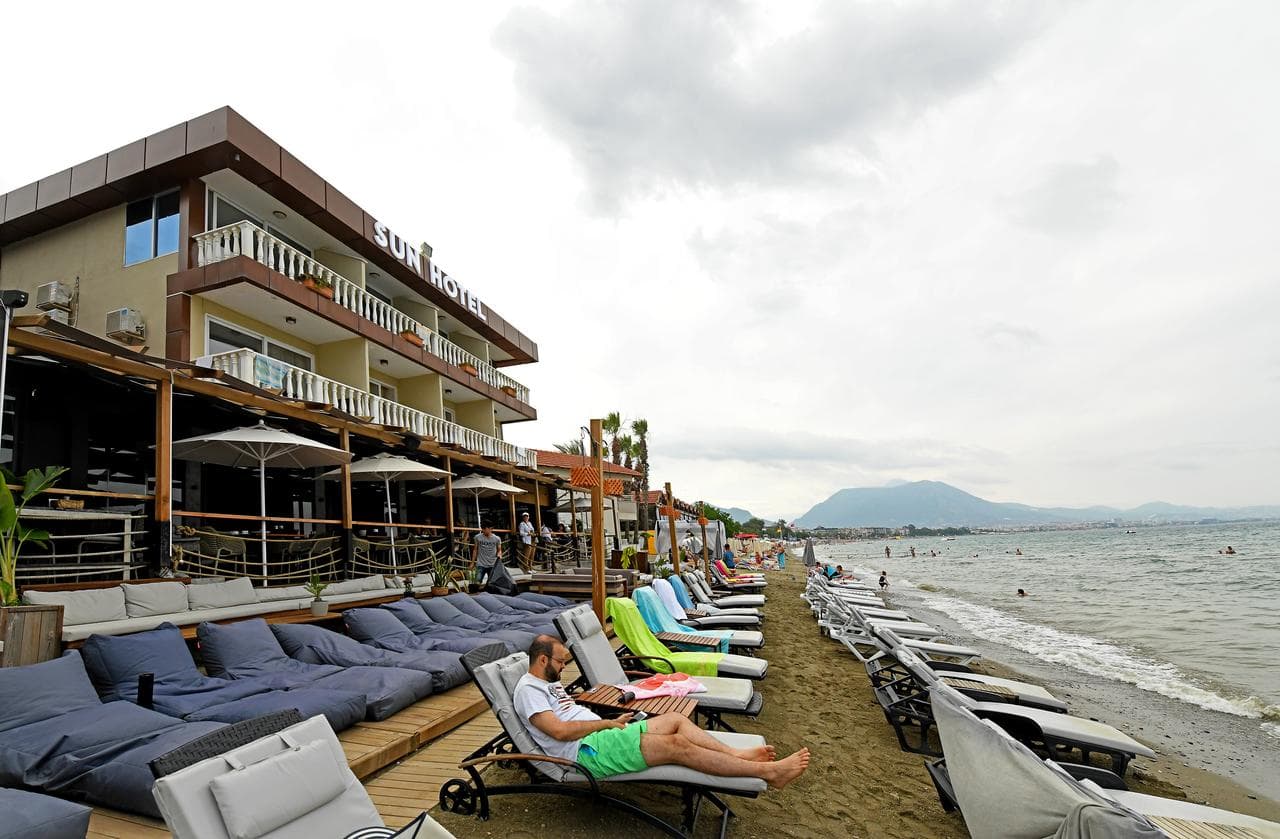 Sun Hotel by En Vie Beach