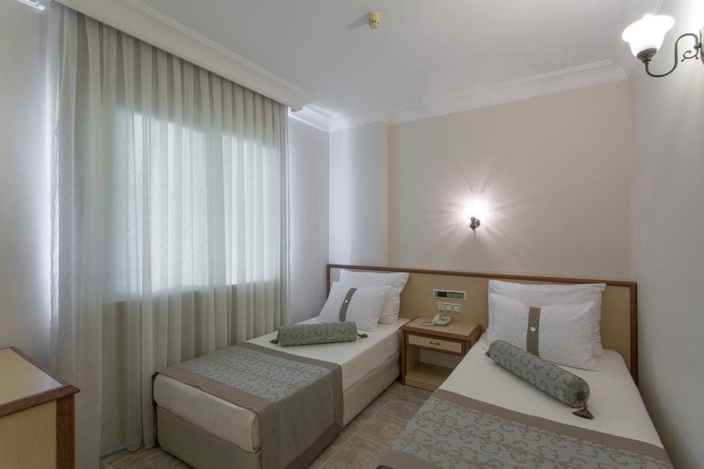 Sun Flower Aparts & Suites Villa
