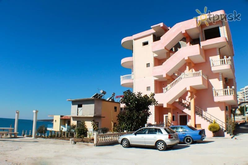 Romario Apartments