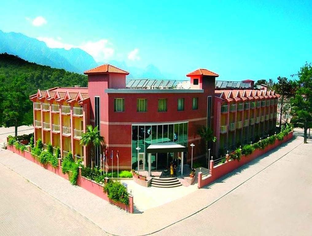 Grand Nar Hotel