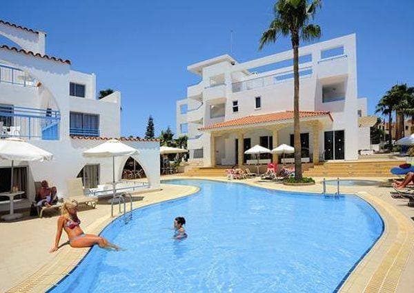 Petrosana Hotel Apartments