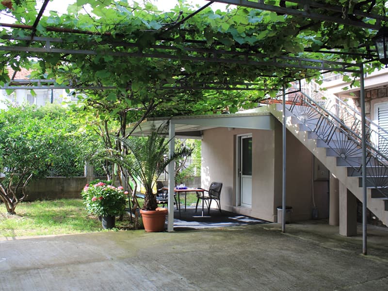 Danica Franeta Apartments