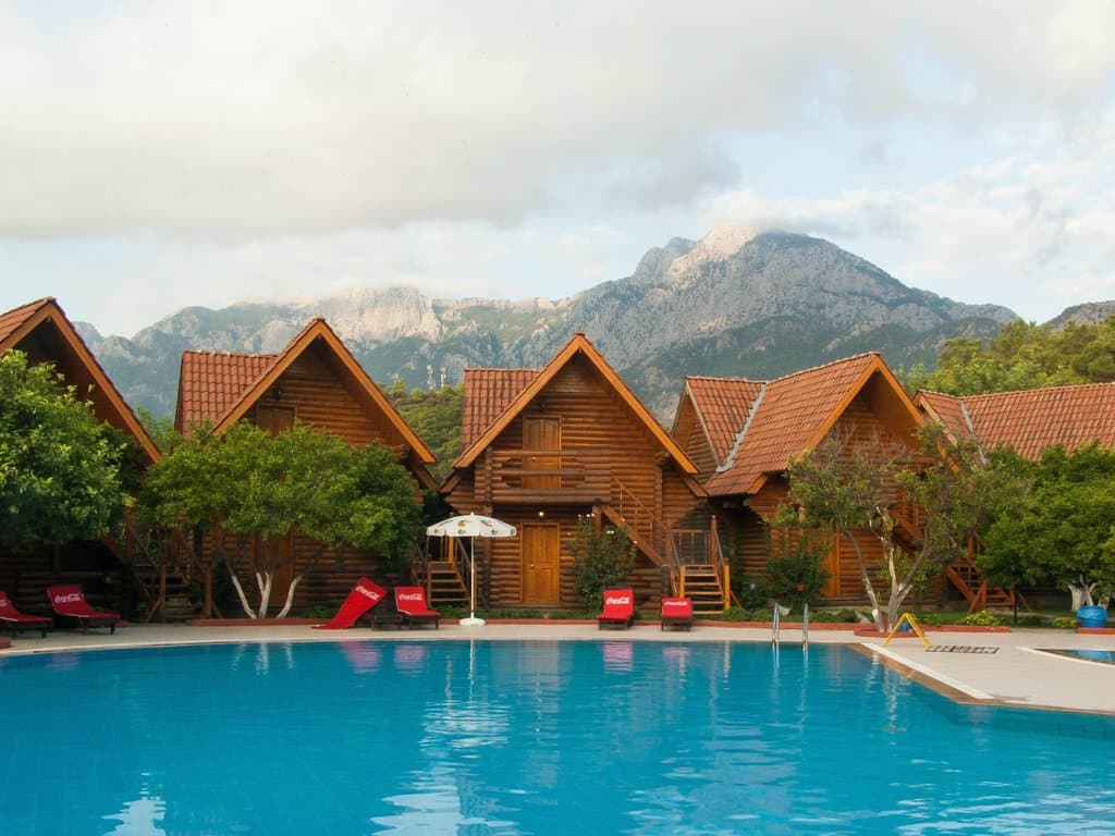 Woodline Hotel