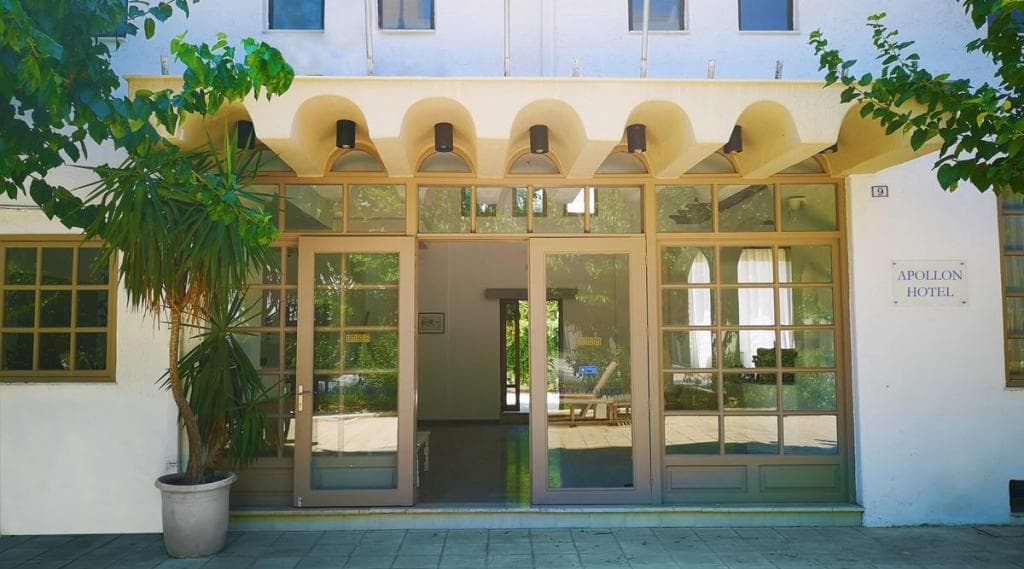 Apollon Hotel