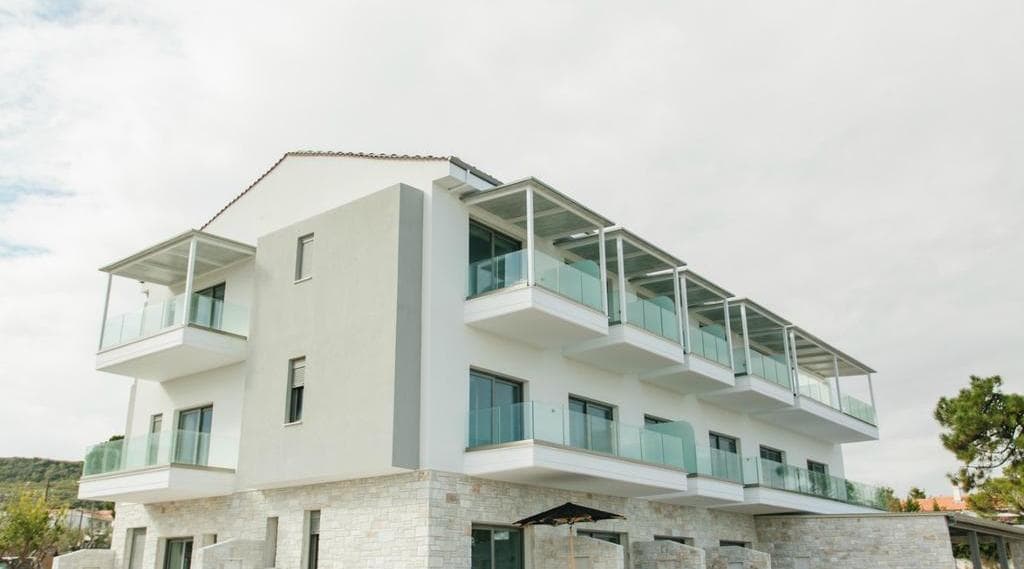 Готель Blue Carpet Suites — Халкідікі, Греція
