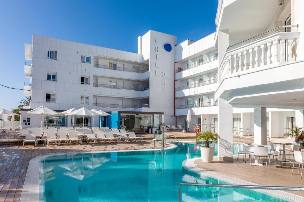 Triton Beach Hotel