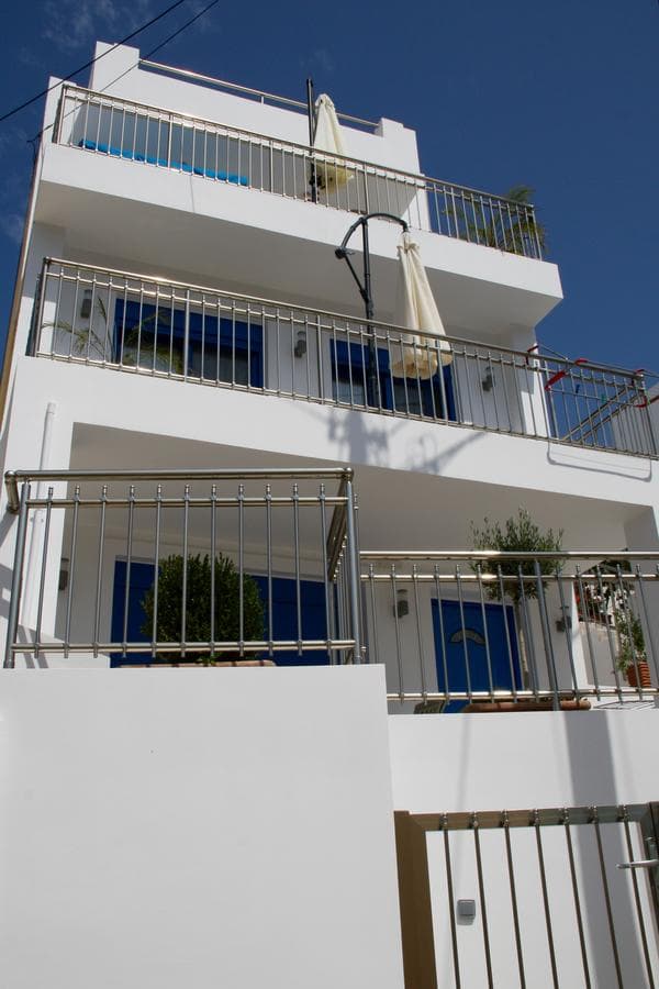 Sunorama Apartments