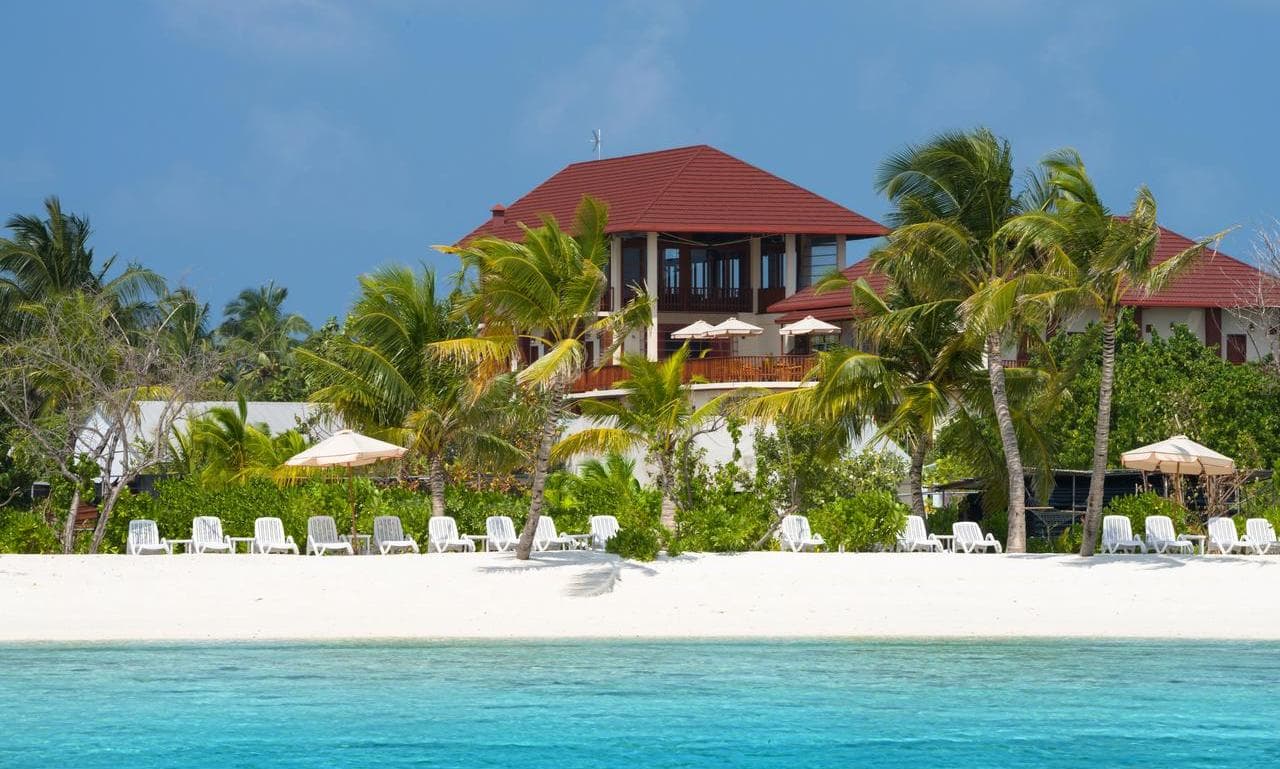 Araamu Holidays & Spa Dhiffushi
