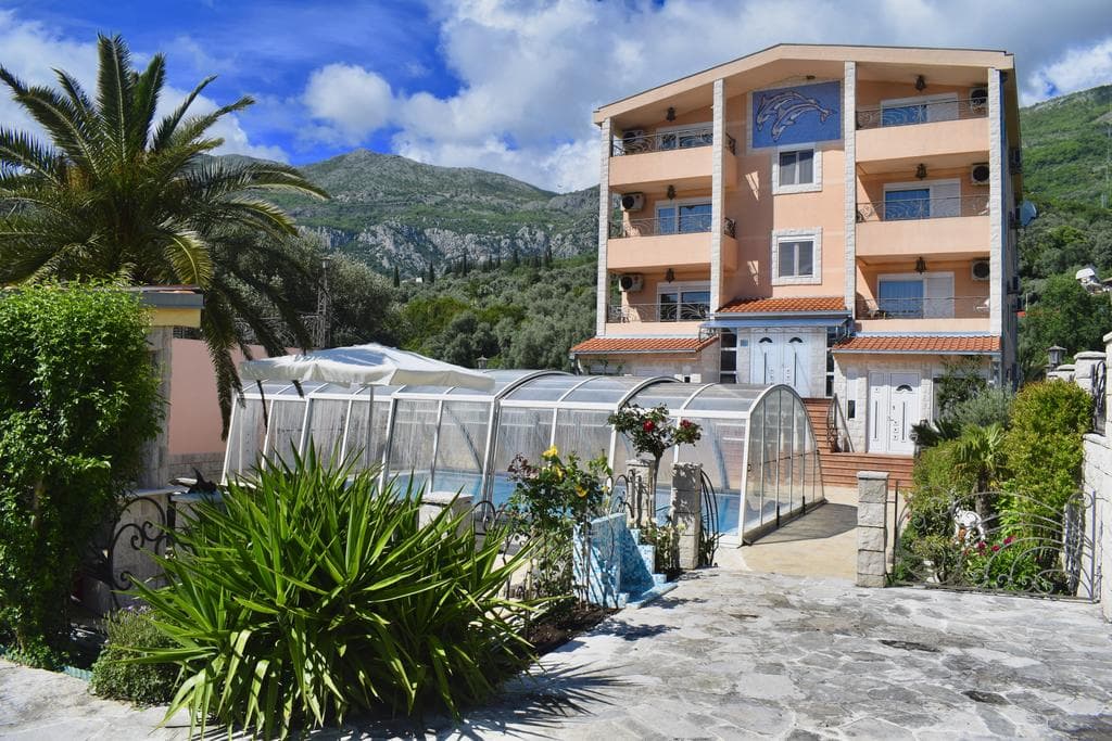 Dolphin Villa Kaluderac