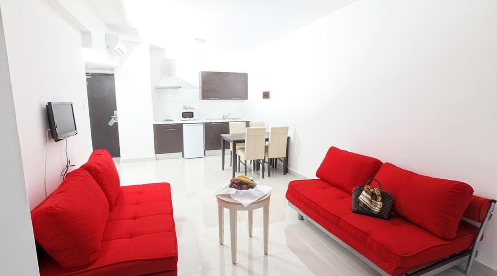 Meandros Hotel Apartments