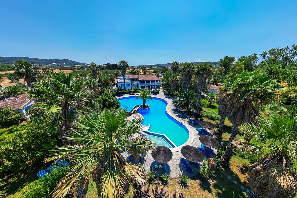 Готель Palma Village Hotel by Greek Pride — Халкідікі, Греція
