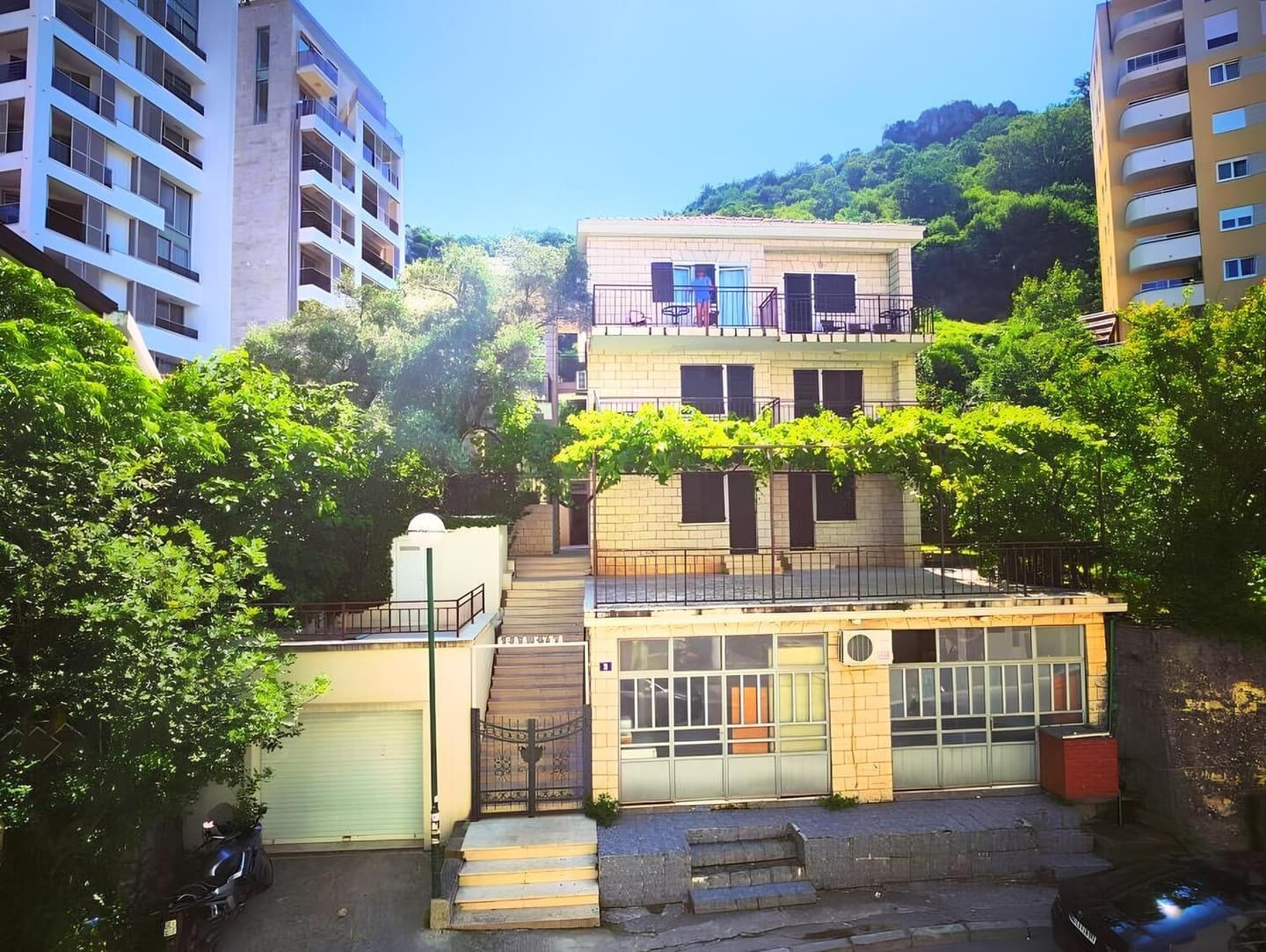 Bianca Guest House