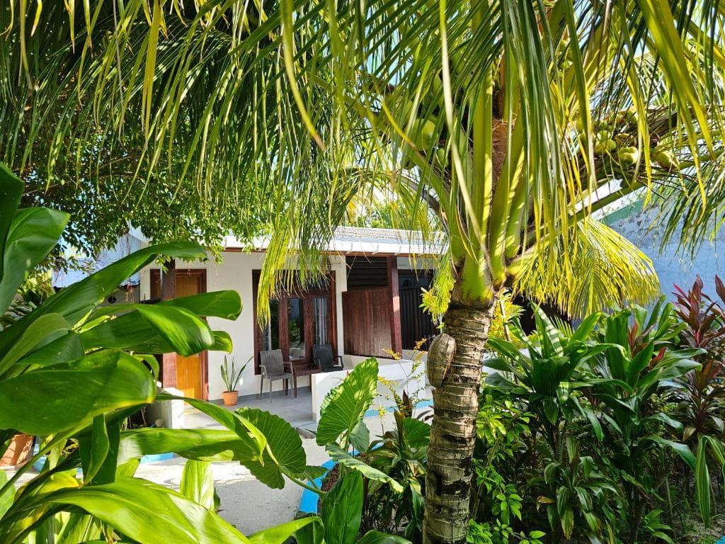 Garden Rooms by Lagoon View Bodufolhudhoo