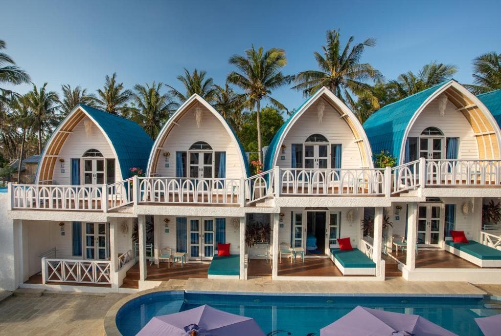 Santorini Beach Resort Gili Trawangan