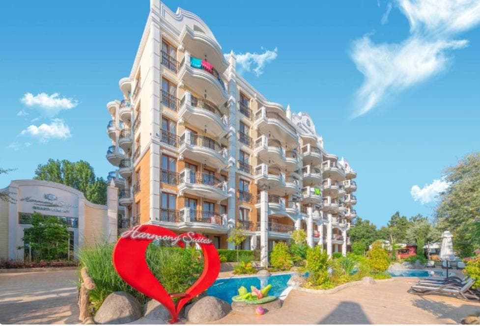 Harmony Suites Grand Resort 16