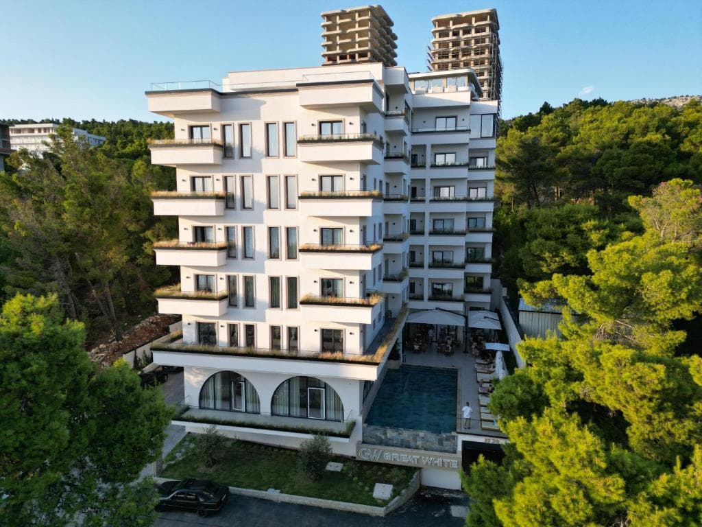 Great White Hotel