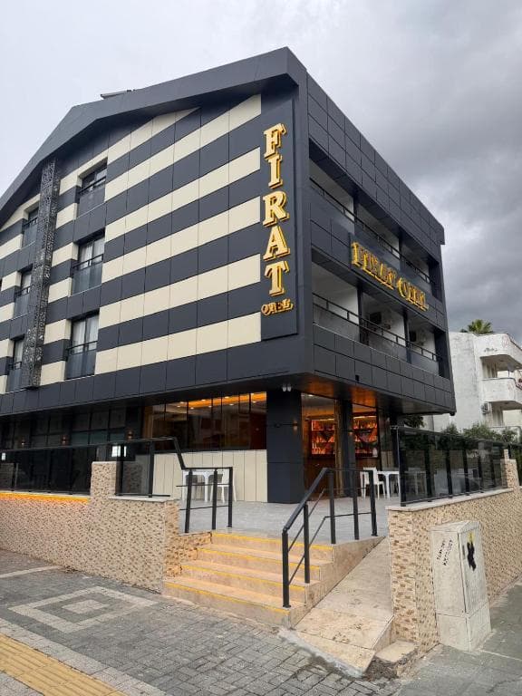 Fırat Otel
