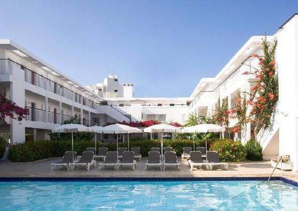 Nissi Park Hotel