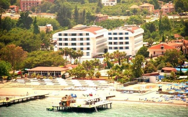 Ring Beach Hotel