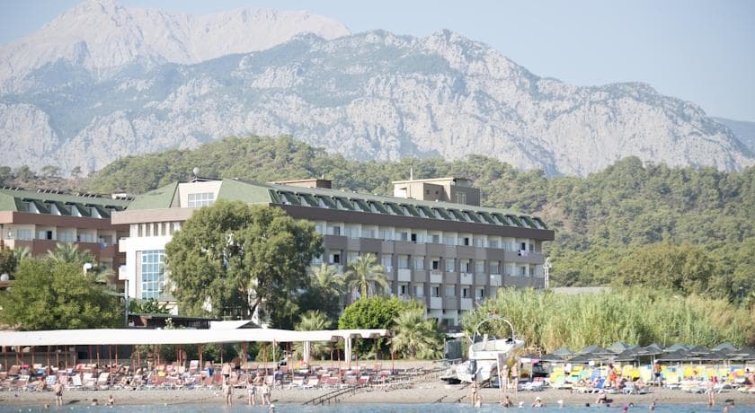 Armas Gul Beach Hotel