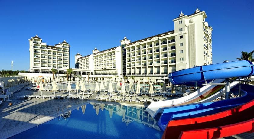 Lake & River Side Hotel & Spa