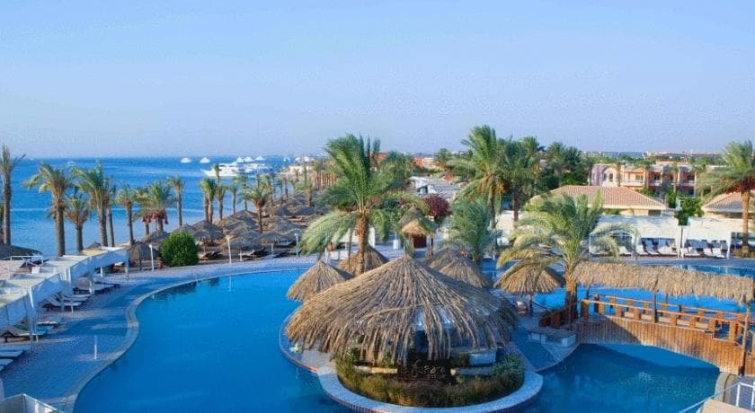 Serry Beach Resort