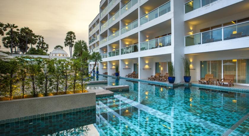 Chanalai Romantica Resort