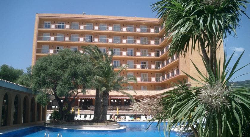 Luna Club Hotel