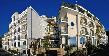 Готель Azimut Hotel — Будванськая Рівʼєра, Чорногорія