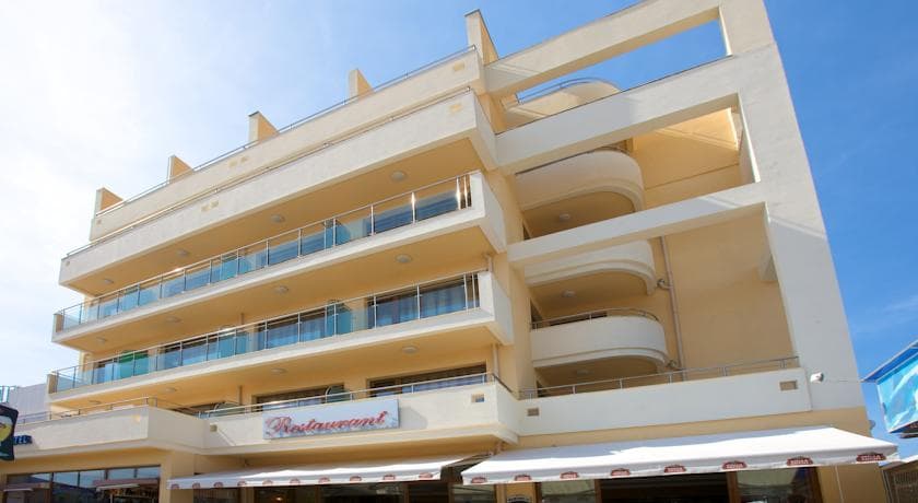 Atol Hotel