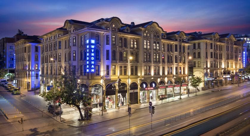 Crown Plaza Old City