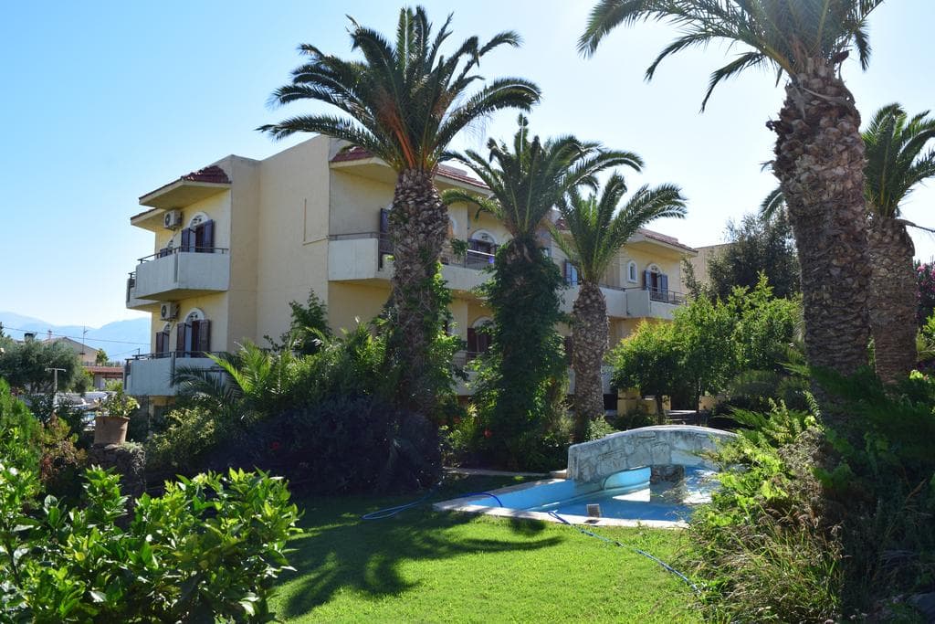 Lili Hotel